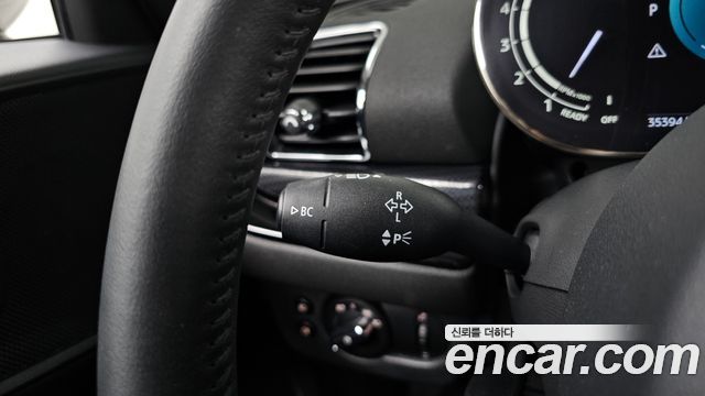 MINI Cooper Clubman Classic Launch Pack 2nd Gen 2023 — фото 30