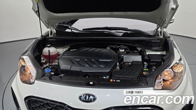 Kia Sportage The Bold Diesel 2.0 2WD Prestige 2021 — фото 6