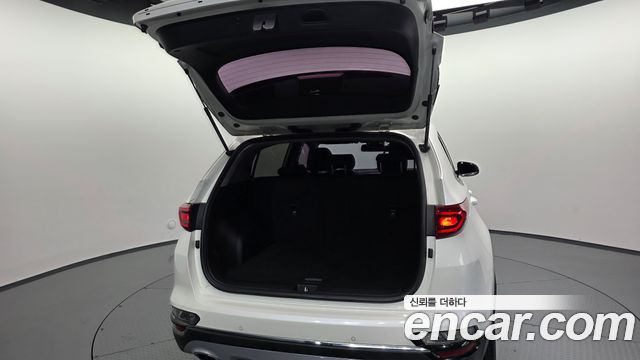 Kia Sportage The Bold Diesel 2.0 2WD Prestige 2021 — фото 20