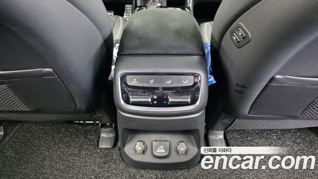 Kia Mohave The Master Diesel 3.0 4WD 7-Seater Masters Gravity 2024 — фото 31
