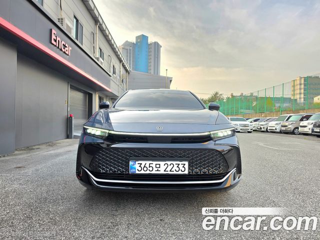 Toyota Crown Crossover 2.5 4WD Hybrid 2025 — фото 3