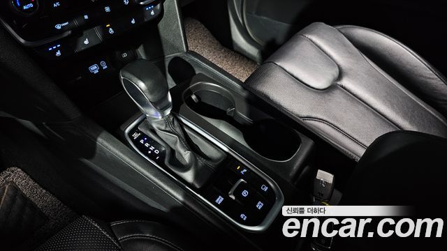 Hyundai Santa Fe (TM) Diesel 2.0 2WD Exclusive Special 2019 — фото 9
