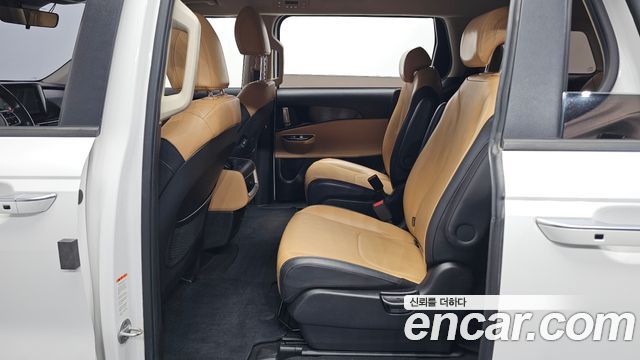 Kia Carnival (IV) Diesel 9-Seater Prestige 2022 — фото 11