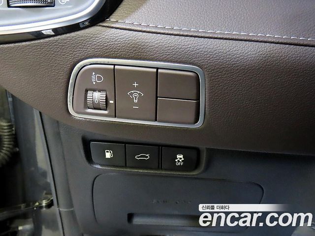 Hyundai Grandeur (IG) 3.0 LPi Modern (Rental Car) 2019 — фото 18