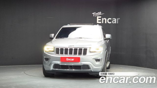 Jeep Grand Cherokee 3.0 Diesel Overland WK2 2014 — фото 3