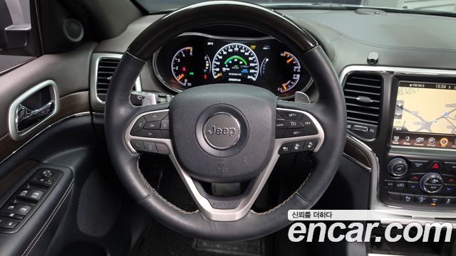 Jeep Grand Cherokee 3.0 Diesel Overland WK2 2014 — фото 12