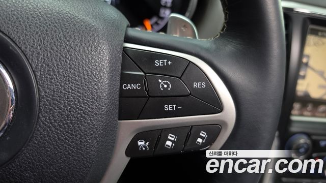 Jeep Grand Cherokee 3.0 Diesel Overland WK2 2014 — фото 27