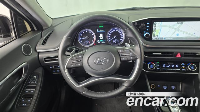 Hyundai Sonata (DN8) 2.0 Premium Plus 2022 — фото 13