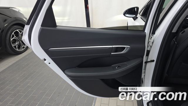 Hyundai Sonata (DN8) 2.0 Premium Plus 2022 — фото 25
