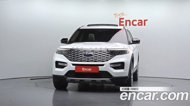 Ford Explorer (VI) 3.0 Platinum 4WD 2021 — фото 3