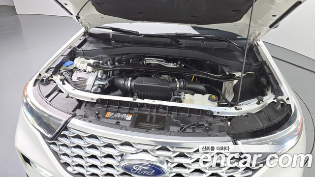 Ford Explorer (VI) 3.0 Platinum 4WD 2021 — фото 6