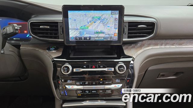 Ford Explorer (VI) 3.0 Platinum 4WD 2021 — фото 12