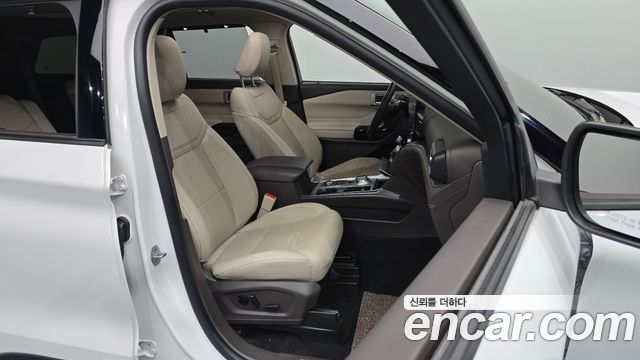 Ford Explorer (VI) 3.0 Platinum 4WD 2021 — фото 26