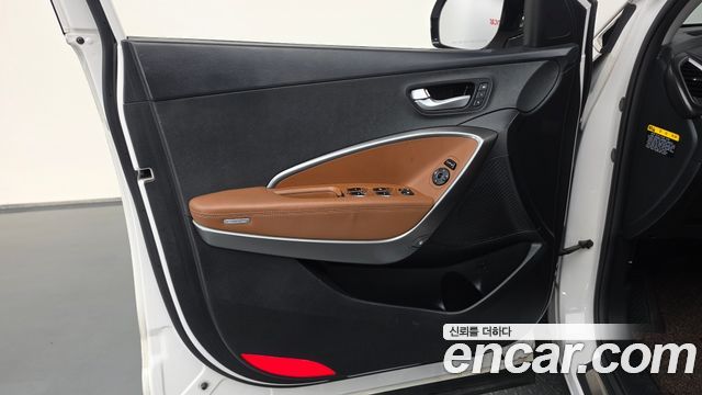 Hyundai Santa Fe The Prime Diesel 2.0 2WD Exclusive Special 2016 — фото 24
