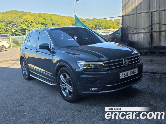 Volkswagen Tiguan (II) 2.0 TDI 4Motion Prestige 2018 — фото 3