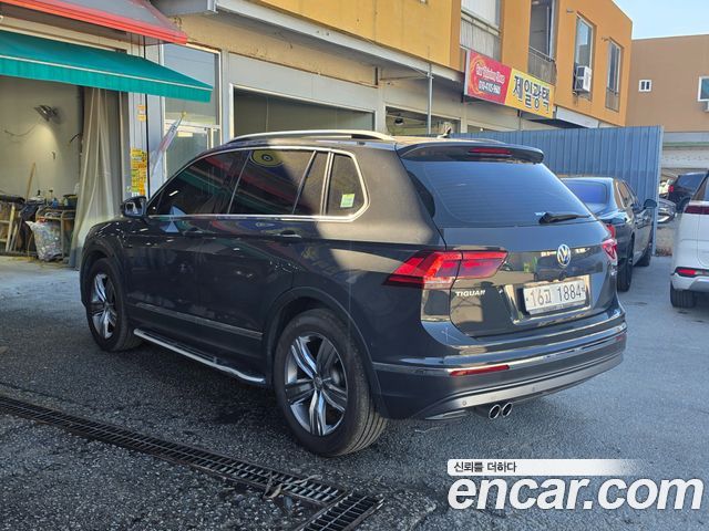 Volkswagen Tiguan (II) 2.0 TDI 4Motion Prestige 2018 — фото 5