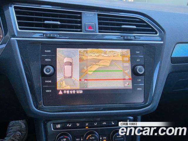 Volkswagen Tiguan (II) 2.0 TDI 4Motion Prestige 2018 — фото 8