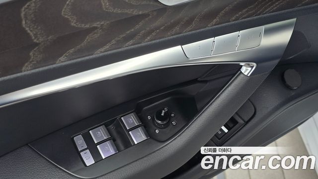 Audi A6 (C8) 45 TFSI Quattro Premium 2023 — фото 33