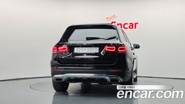 Mercedes-Benz GLC-Class (X253) GLC220 d 4MATIC 2021 — фото 4