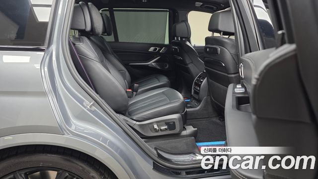 BMW X7 (G07) M60i xDrive M sport 6STR 2023 — фото 11