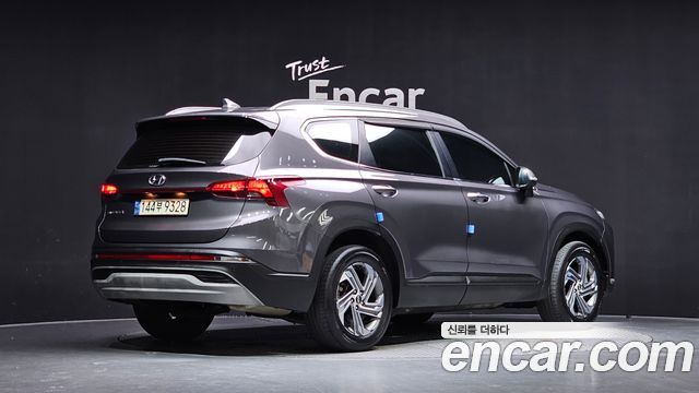 Hyundai Santa Fe Diesel 2.2 2WD Prestige 2021 — фото 2