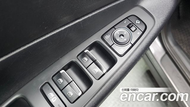 Hyundai Santa Fe Diesel 2.2 2WD Prestige 2021 — фото 13