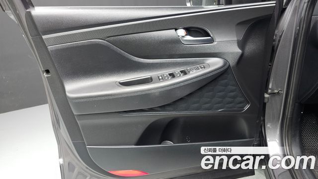 Hyundai Santa Fe Diesel 2.2 2WD Prestige 2021 — фото 24