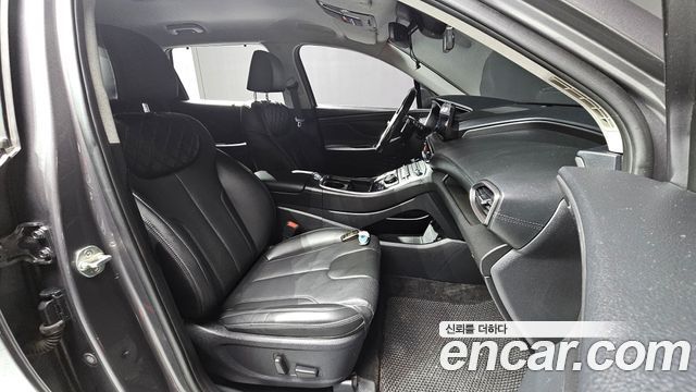 Hyundai Santa Fe Diesel 2.2 2WD Prestige 2021 — фото 26