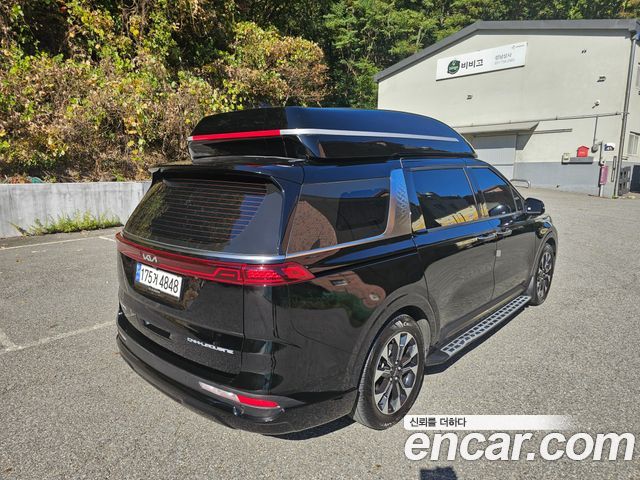 Kia Carnival (IV) Gasoline 9-seater Limousine(Special vehicle) 2023 — фото 2