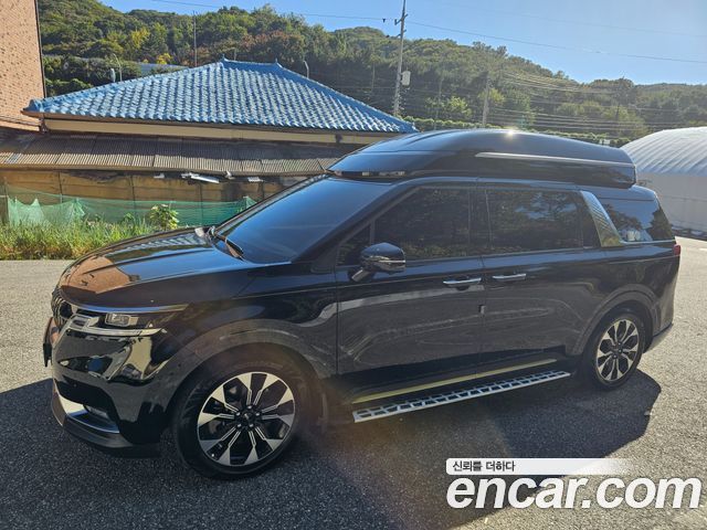 Kia Carnival (IV) Gasoline 9-seater Limousine(Special vehicle) 2023 — фото 6