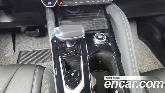 Renault Korea Grand Koleos 1.5 E-TECH Esprit Alphine 2WD 2025 — фото 9