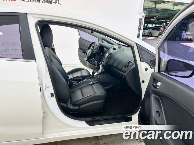 Kia K3 Prestige 2013 — фото 21