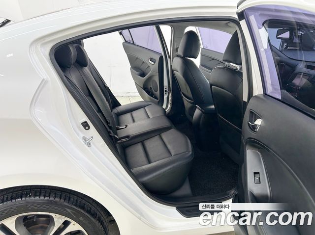 Kia K3 Prestige 2013 — фото 22
