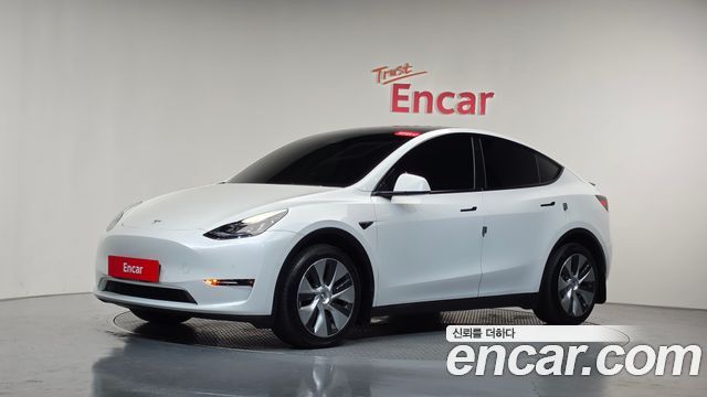 Tesla Model Y Long Range AWD 2022 — фото 11