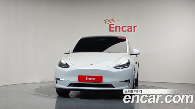 Tesla Model Y Long Range AWD 2022 — фото 3
