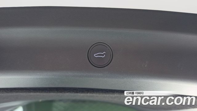 Tesla Model Y Long Range AWD 2022 — фото 33