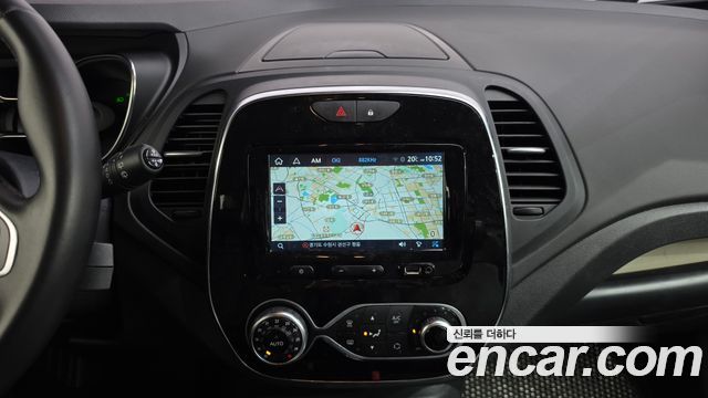 Renault Korea QM3 RE 2018 — фото 13