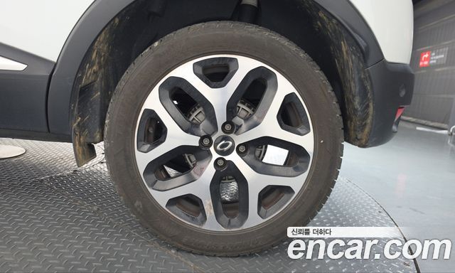 Renault Korea QM3 RE 2018 — фото 21