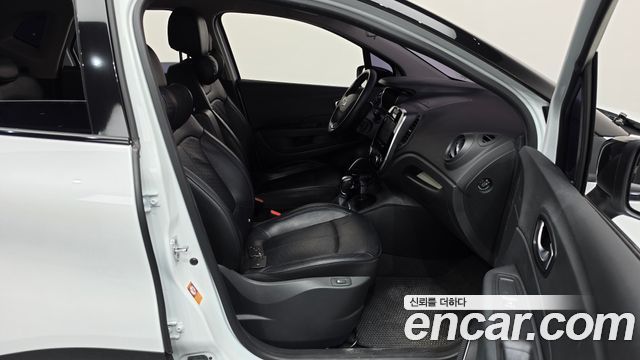 Renault Korea QM3 RE 2018 — фото 26