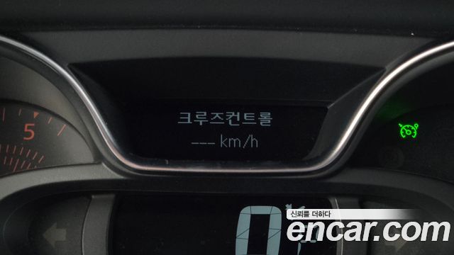 Renault Korea QM3 RE 2018 — фото 32