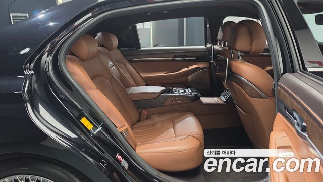Genesis G90 3.8 AWD Prestige 2019 — фото 11