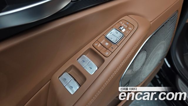 Genesis G90 3.8 AWD Prestige 2019 — фото 45