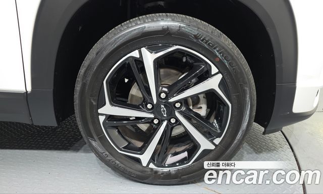 Chevrolet Trailblazer 1.3 Turbo 2WD RS 2023 — фото 21