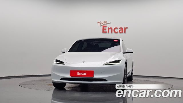 Tesla Model 3 Premium Long Range RWD 2026 — фото 3