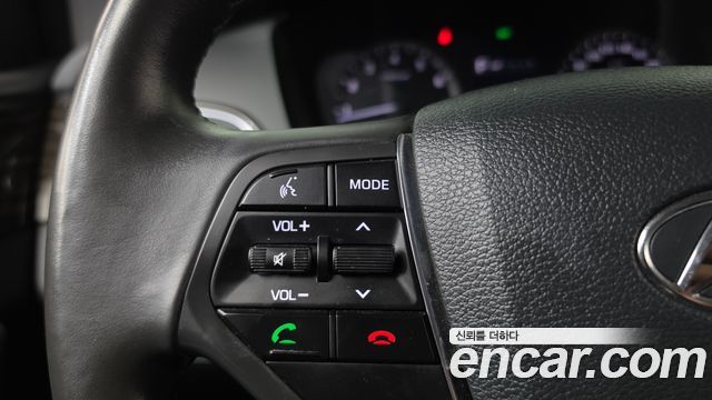 Hyundai Sonata (LF) 2.0 Smart 2016 — фото 17