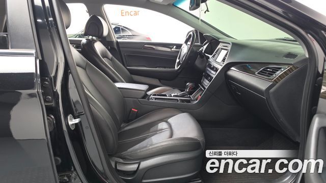 Hyundai Sonata (LF) 2.0 Smart 2016 — фото 26