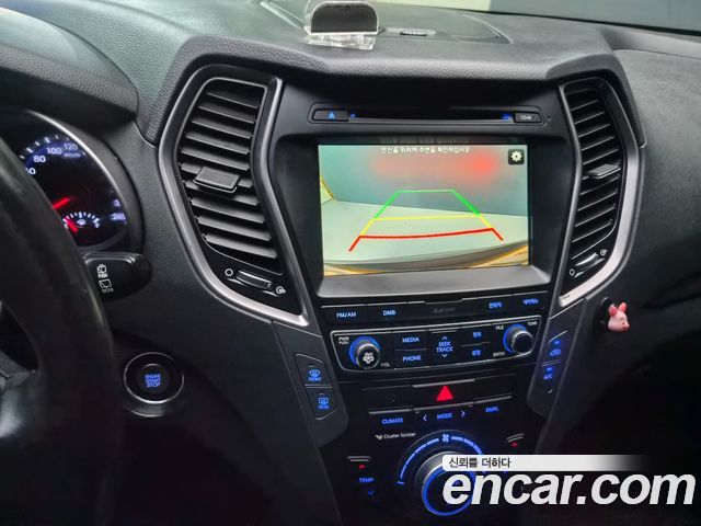 Hyundai Santa Fe (DM) Diesel(e-VGT) 2.0 2WD Premium 2015 — фото 9