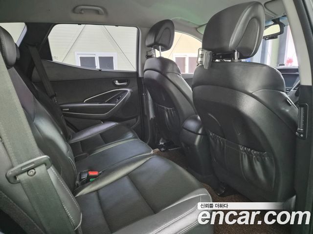 Hyundai Santa Fe (DM) Diesel(e-VGT) 2.0 2WD Premium 2015 — фото 20