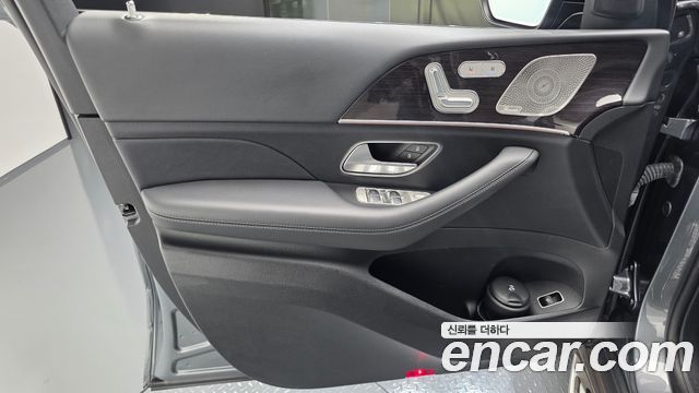 Mercedes-Benz GLE-Class (W167) GLE400d 4MATIC Coupe 2022 — фото 24