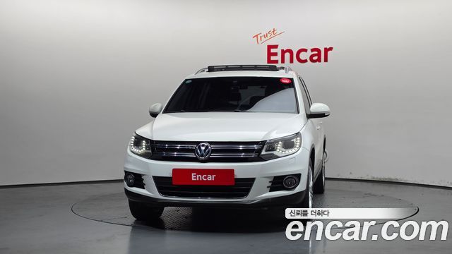 Volkswagen Tiguan 2.0 TDI  Premium 5N 2014 — фото 3
